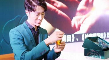 林清軒邀您見證 山茶花潤膚油驚人滋養力