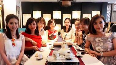 華祥苑金磚國賓茶品鑒會全國巡回福州站：知名主持人現場聽取金磚故事