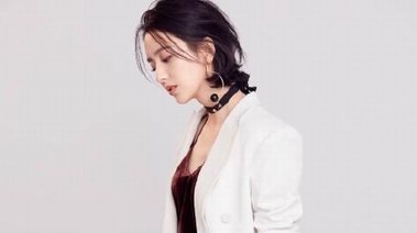 佟麗婭《瑯琊榜2》中攻氣十足，戲外她最柔軟的地方其實是這里！