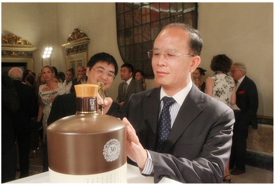 米蘭男裝周沱牌舍得計文波主題酒會迎國內外時尚嘉賓