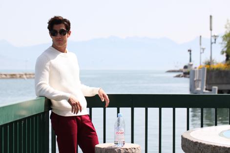 男神李治廷忙旅行，探尋依云小鎮邂逅純正新包裝