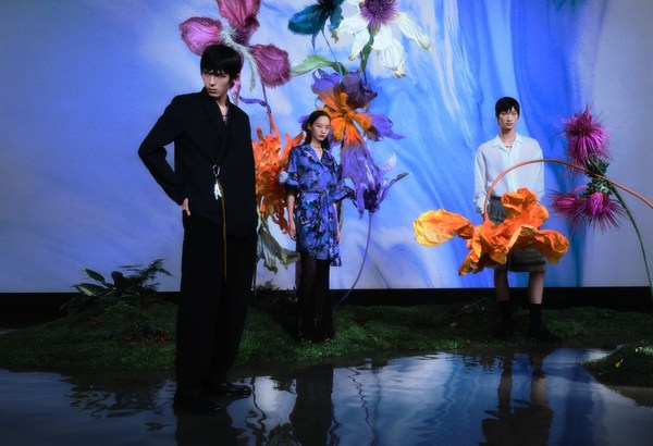 探尋虛擬綠洲 URBAN REVIVO發布2021夏季形象大片