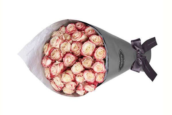 roseonly以父之名 臻品致獻(xiàn) 頌贊母愛(ài)