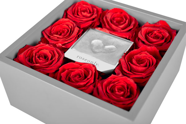roseonly以父之名 臻品致獻(xiàn) 頌贊母愛(ài)
