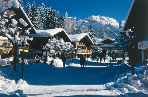 探訪瑞士格施塔德皇宮酒店，邂逅冰雪奇緣