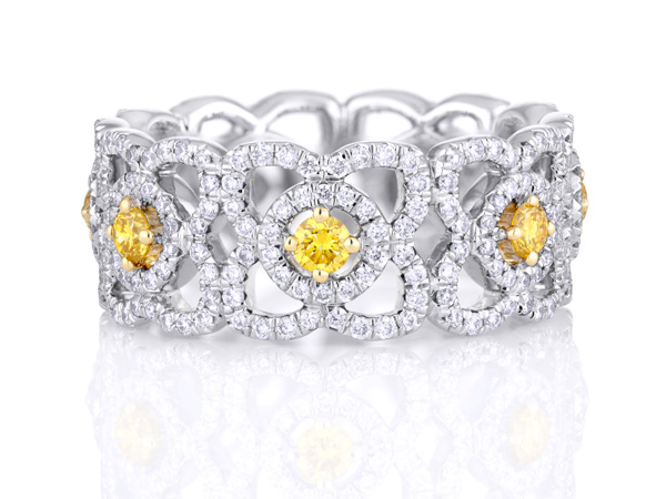 De Beers（戴比爾斯）濃情夏日至臻獻禮