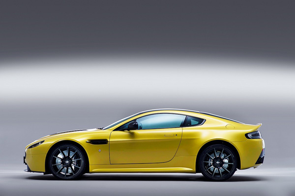 V12 Vantage S：優雅狂暴的完美綜合體