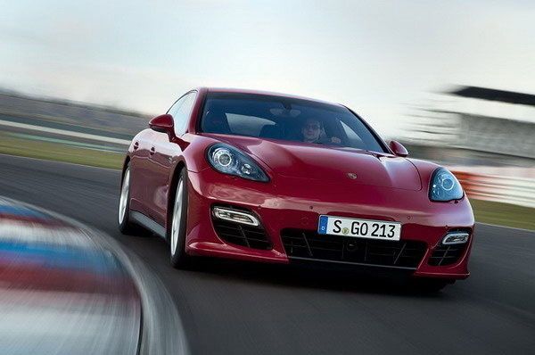 Porsche GTS 全車系共創(chuàng)視覺(jué)饗宴
