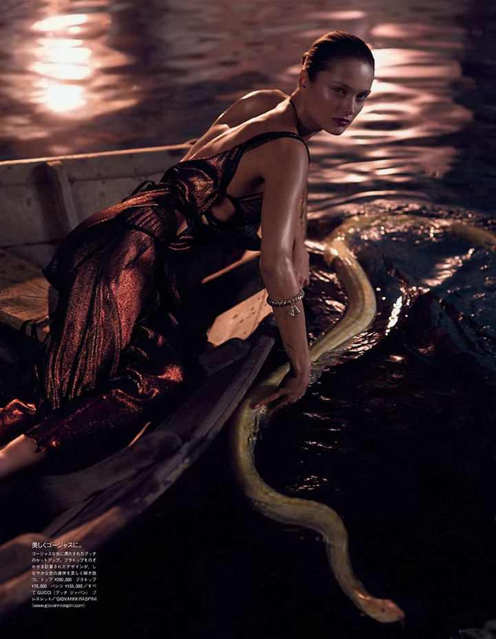 Karmen Pedaru《Vogue》日本版2014年6月號