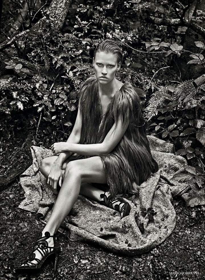 Lara Stone《Vogue》英國版2014年9月號