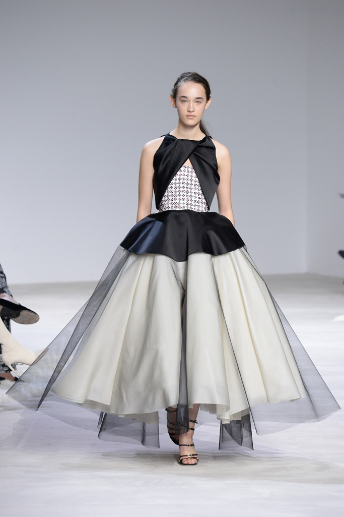 Giambattista Valli 2016春夏高級定制流行發(fā)布