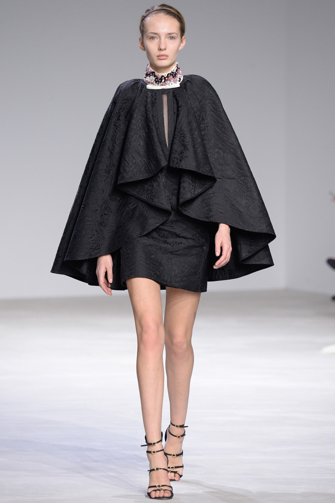 Giambattista Valli 2016春夏高級定制流行發布