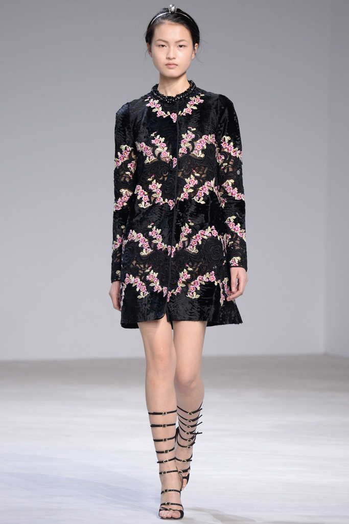 Giambattista Valli 2016春夏高級(jí)定制流行發(fā)布