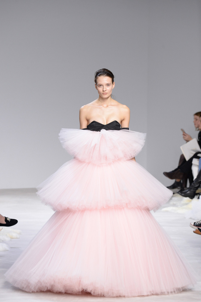 Giambattista Valli 2016春夏高級定制流行發布