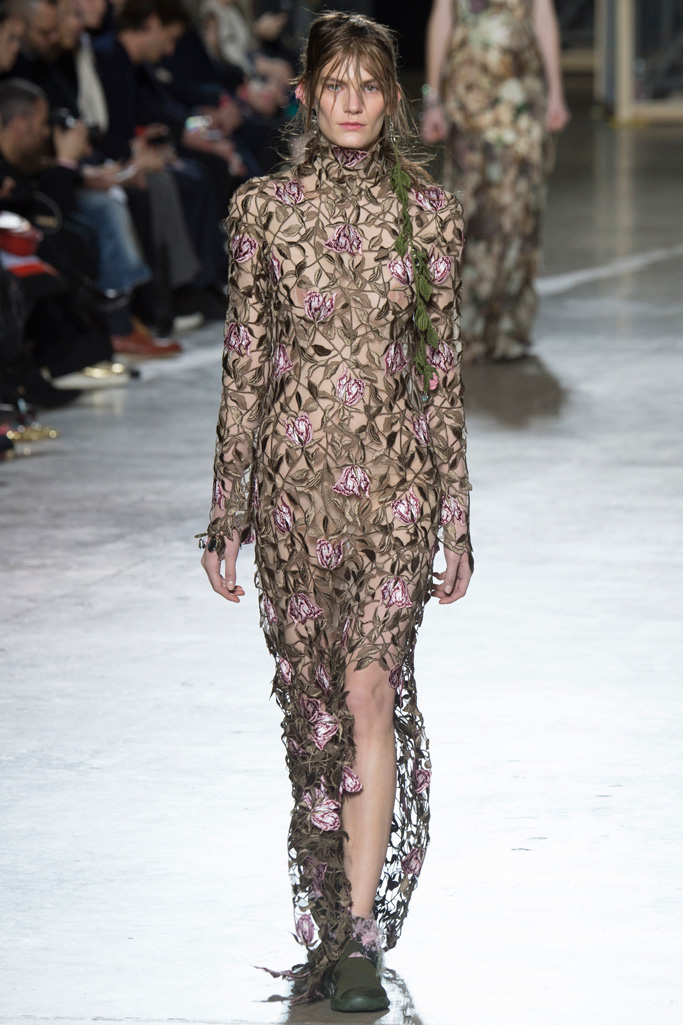 Christopher Kane 2016秋冬流行發布