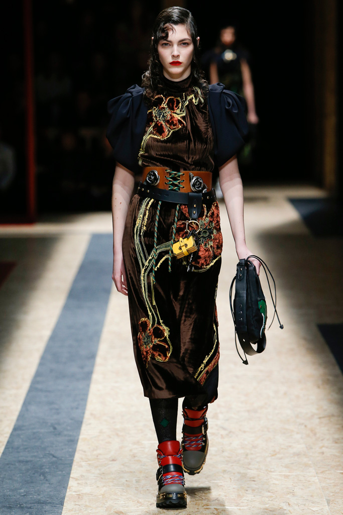 Prada 2016秋冬流行發布