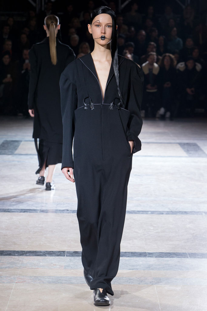 Yohji Yamamoto 2016秋冬流行發布