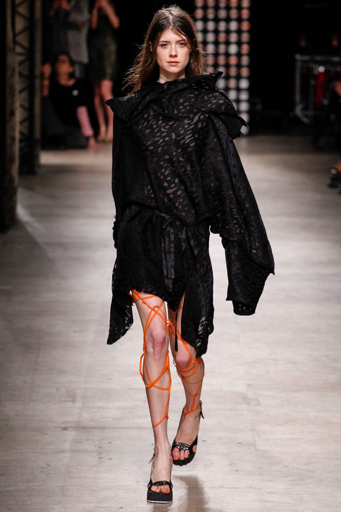 Vivienne Westwood 2016秋冬流行發布