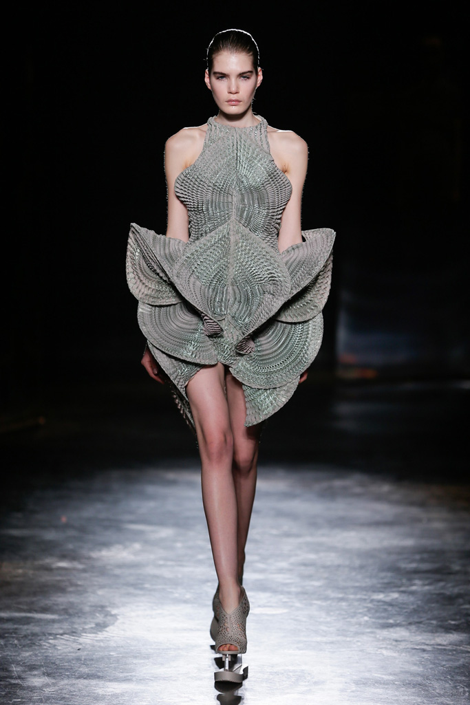 Iris Van Herpen 2016秋冬流行發布