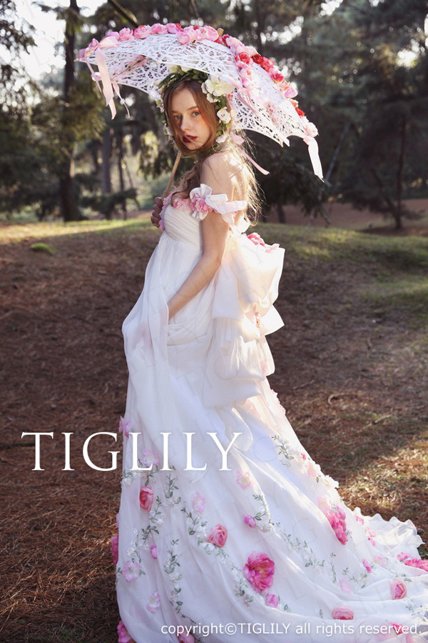 Tiglily 2016春夏婚紗系列