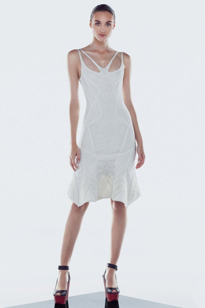 Hervé Léger by Max Azria 2017度假系列流行發布