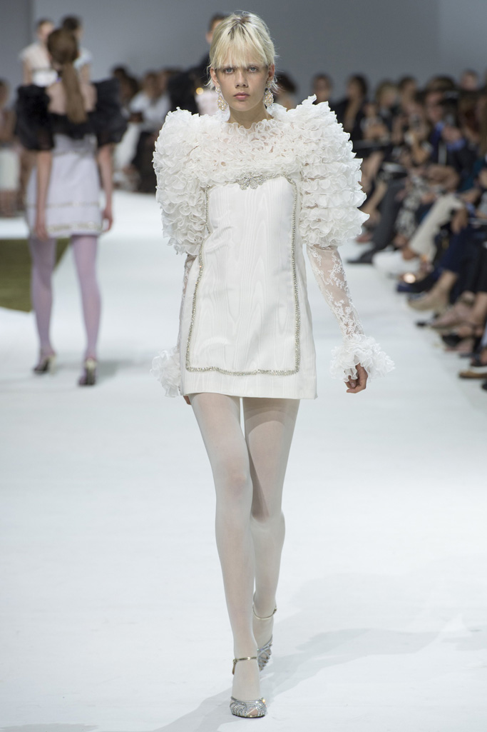 Giambattista Valli 2016秋冬高級定制流行發布