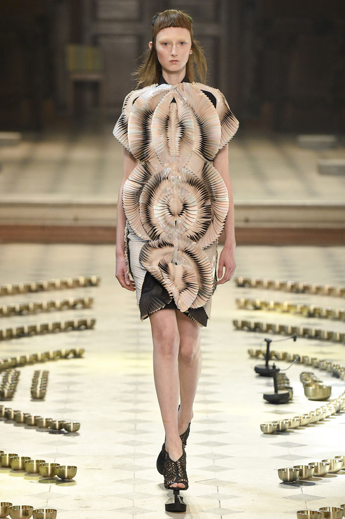 Iris van Herpen 2016秋冬高級定制流行發布