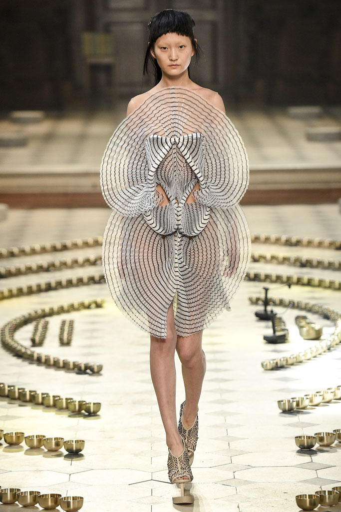 Iris van Herpen 2016秋冬高級定制流行發布