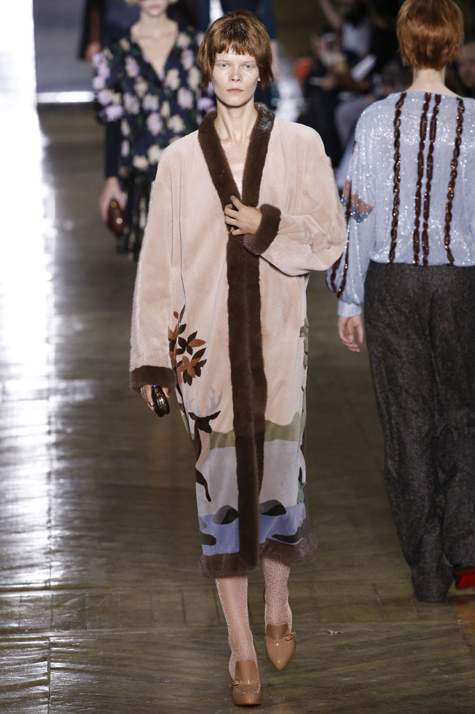 Ulyana Sergeenko 2016秋冬高級定制流行發布