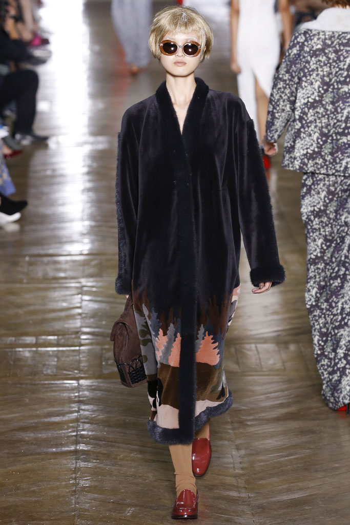 Ulyana Sergeenko 2016秋冬高級定制流行發布