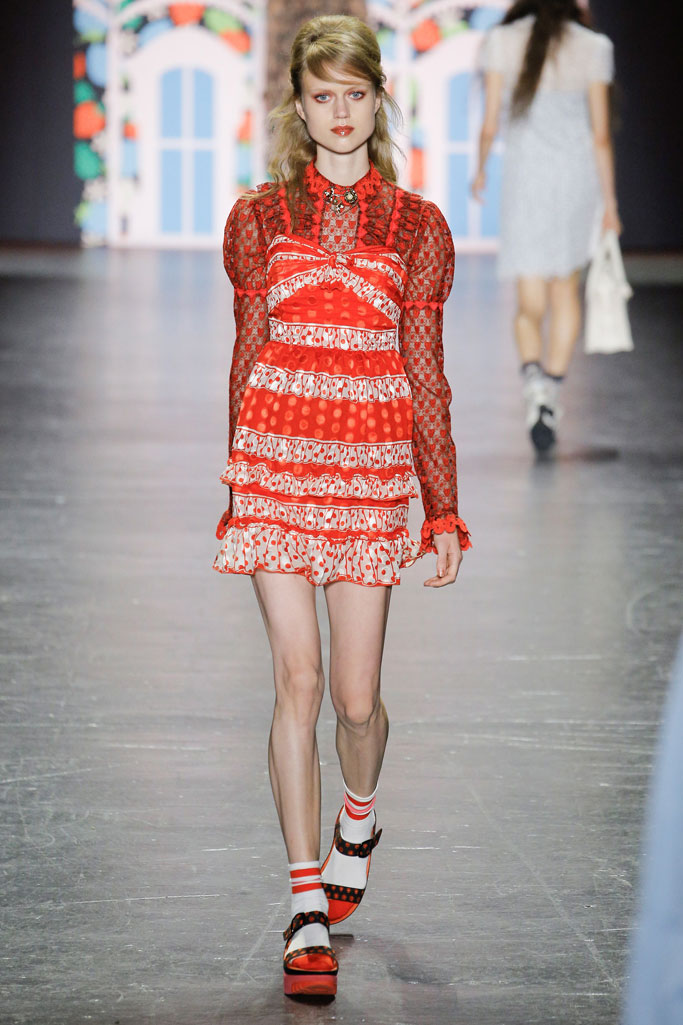 Anna Sui 2017春夏流行發布