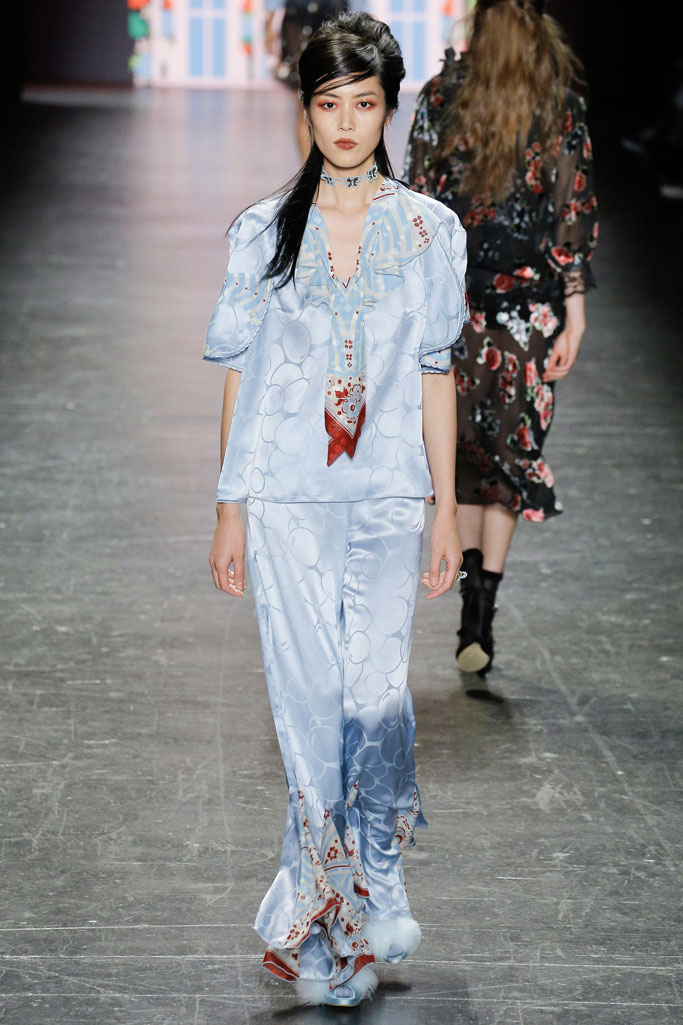 Anna Sui 2017春夏流行發布