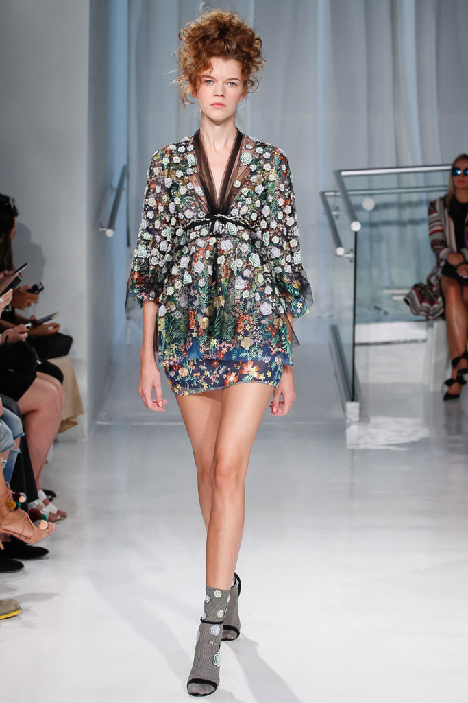 Reem Acra 2017春夏流行發布