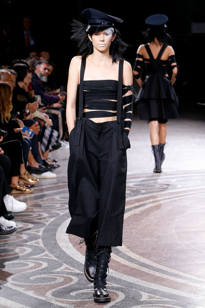 Yohji Yamamoto 2017春夏流行發布