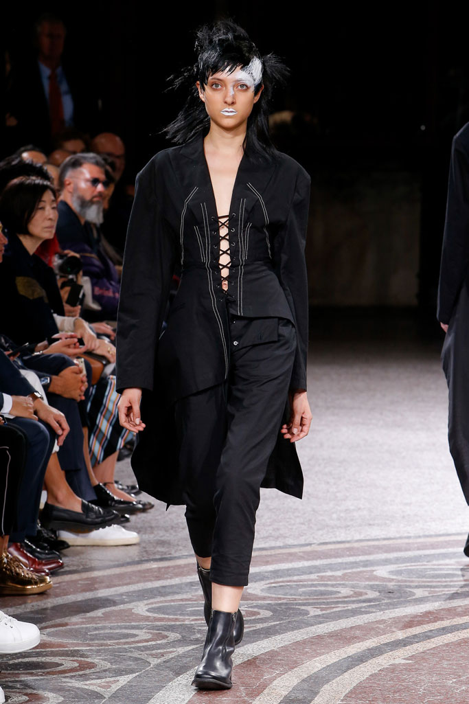 Yohji Yamamoto 2017春夏流行發布