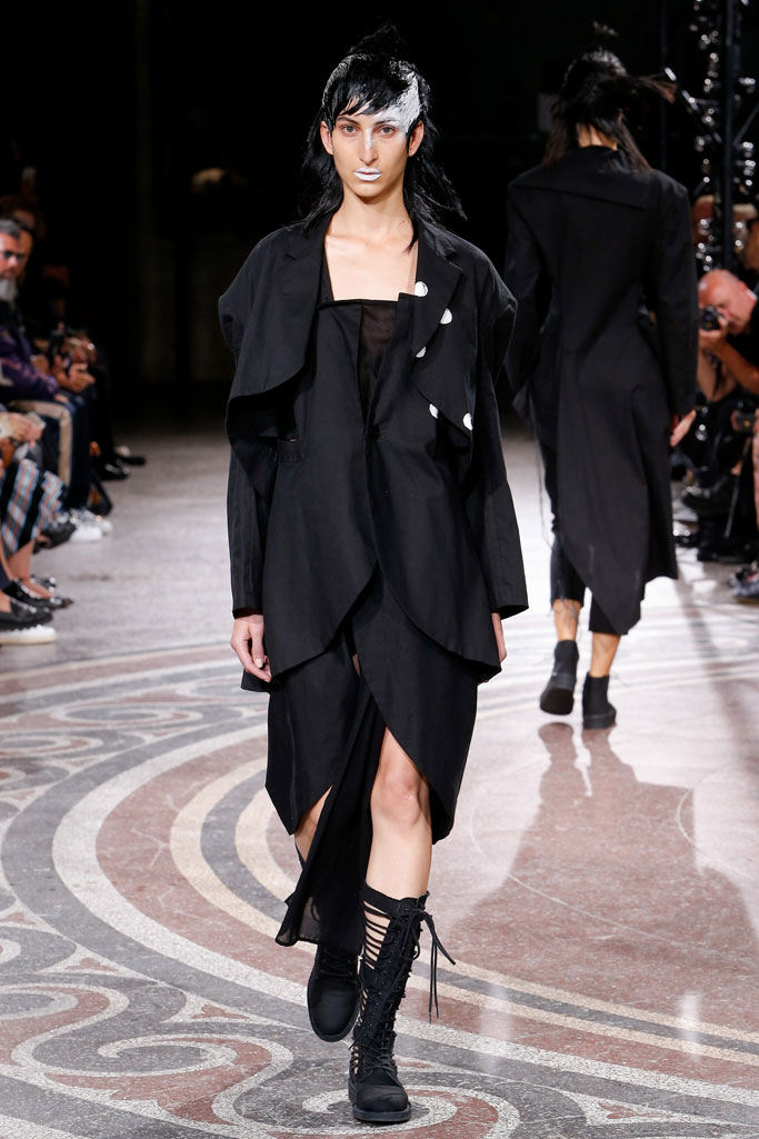 Yohji Yamamoto 2017春夏流行發(fā)布