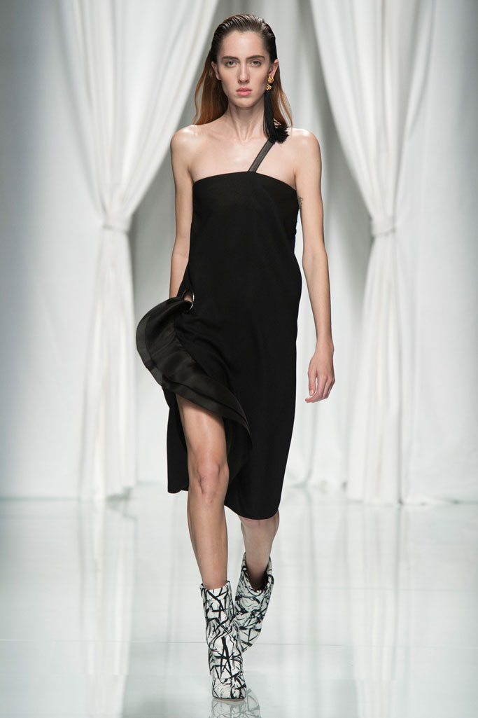 Emanuel Ungaro 2017春夏流行發布