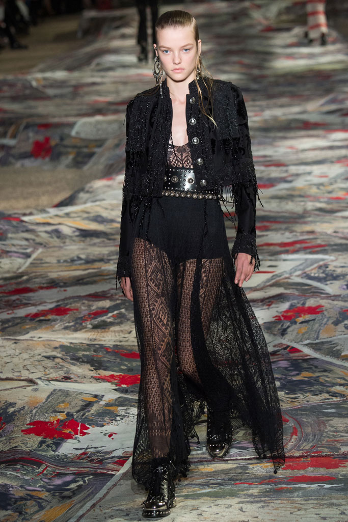 Alexander McQueen 2017春夏流行發布