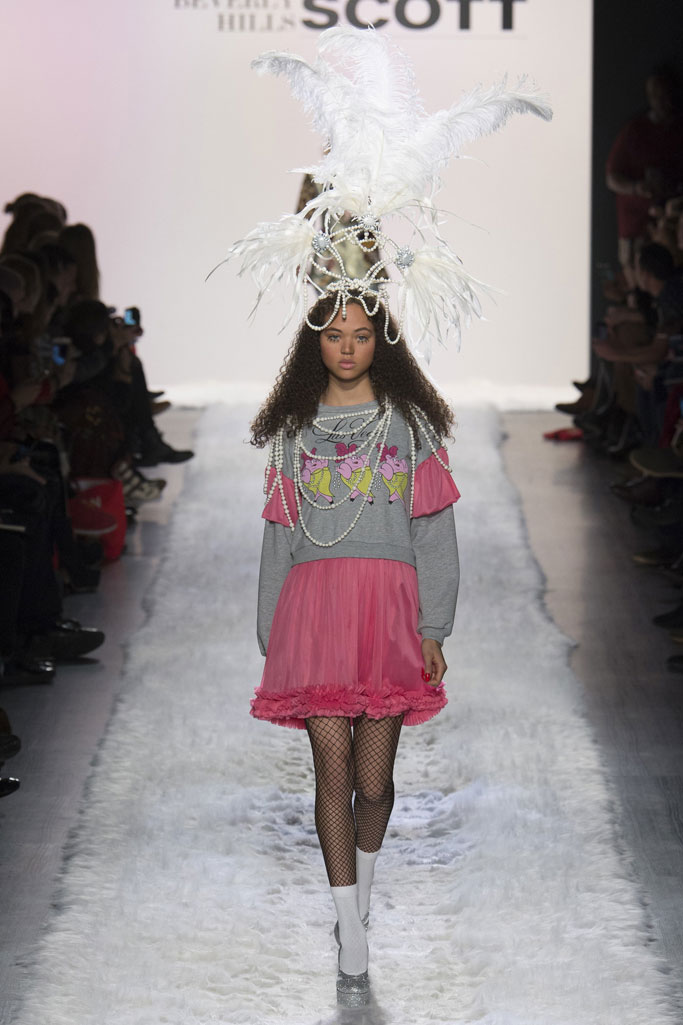 Jeremy Scott 2017秋冬流行發布