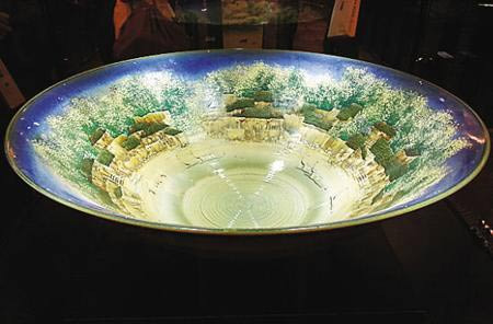 收藏現(xiàn)代瓷器：中青年大師作品價(jià)值高