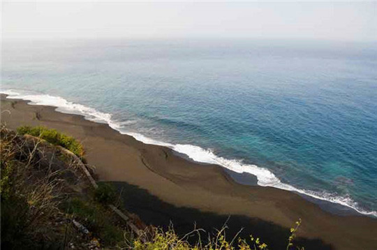 當一回避年族 春節(jié)飛赴迷人海島