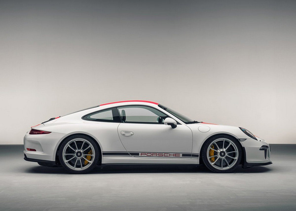 保時捷911 R 于日內瓦車展正式發布