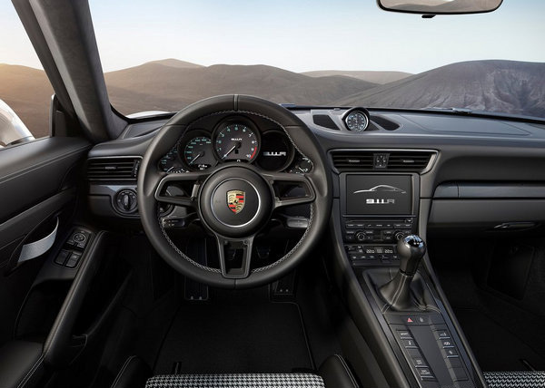 保時捷911 R 于日內瓦車展正式發布