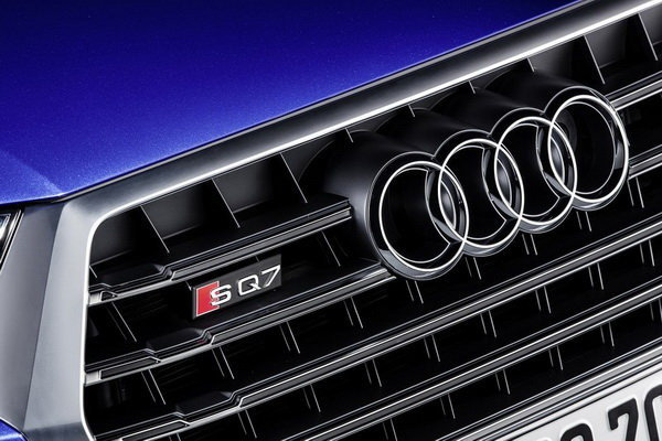 奧迪發布全新SQ7 TDI車型，搭載電子渦輪