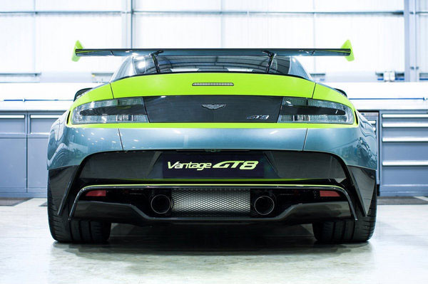 賽道利器 阿斯頓·馬丁發布Vantage GT8