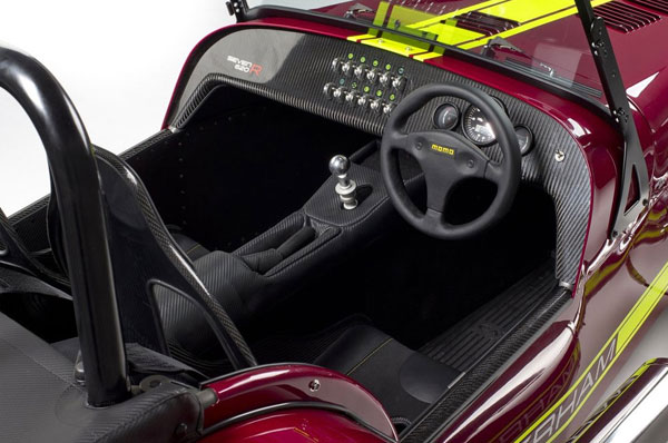 Caterham Seven 620R 追求速度無(wú)極限