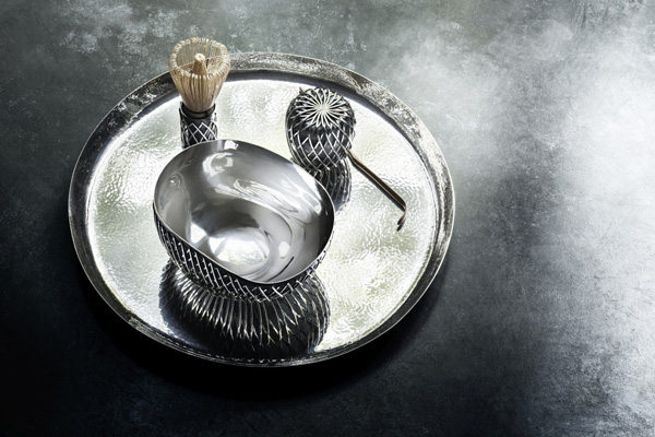 Georg Jensen 與隈研吾呈現KUSA純銀茶具