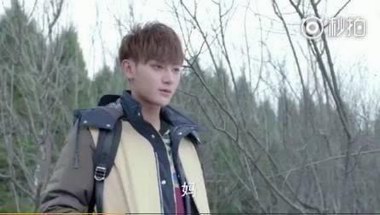 《談判官》收視登頂，黃子韜破產和楊冪分手，卻傻乎乎的做了這事