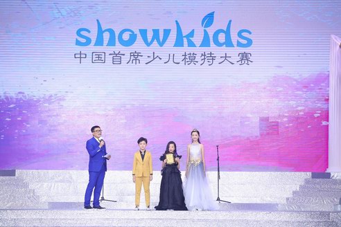 張世譯：童顏有千面，鐘愛這“譯”面！ 童年不“譯”樣！