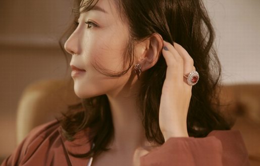 和光同耀，艷若星辰果茂珠寶晁艷的珠寶世界